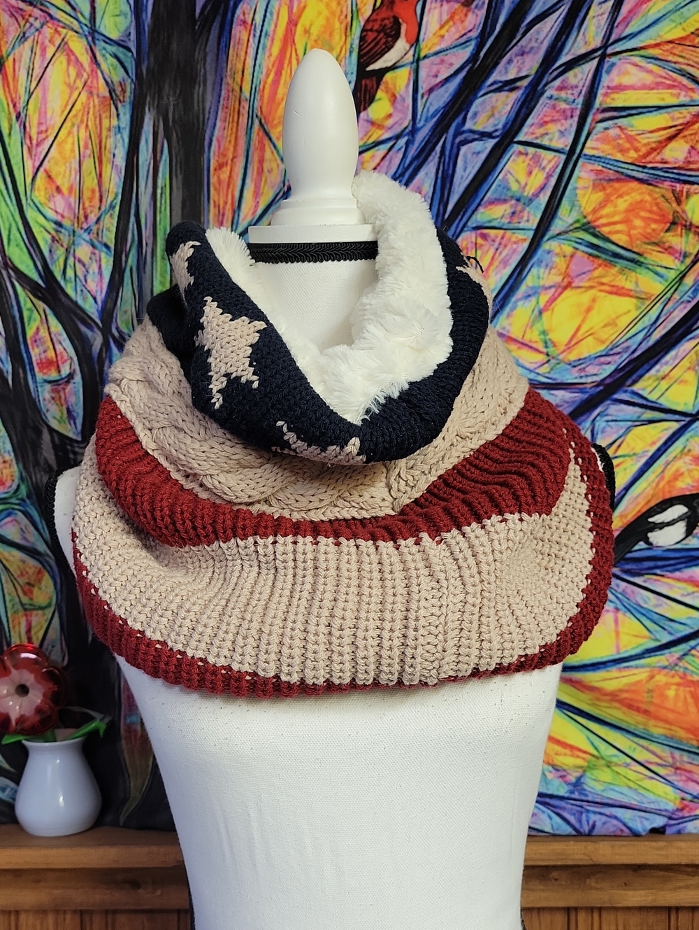 Modena Cozy Star-Accent Knit Infinity Scarf - Red & Beige